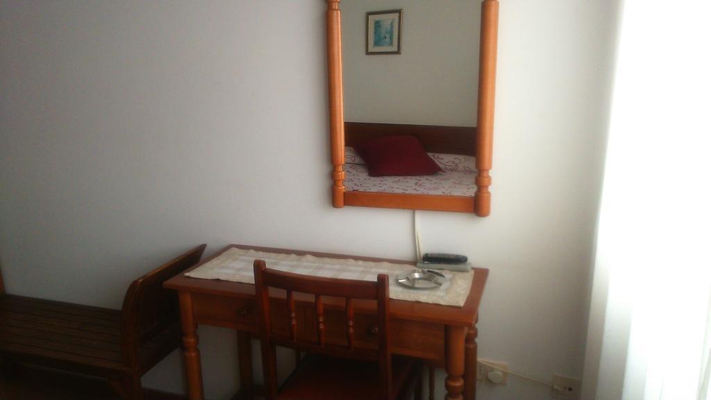 Pensión Vázquez Vimianzo Habitación foto